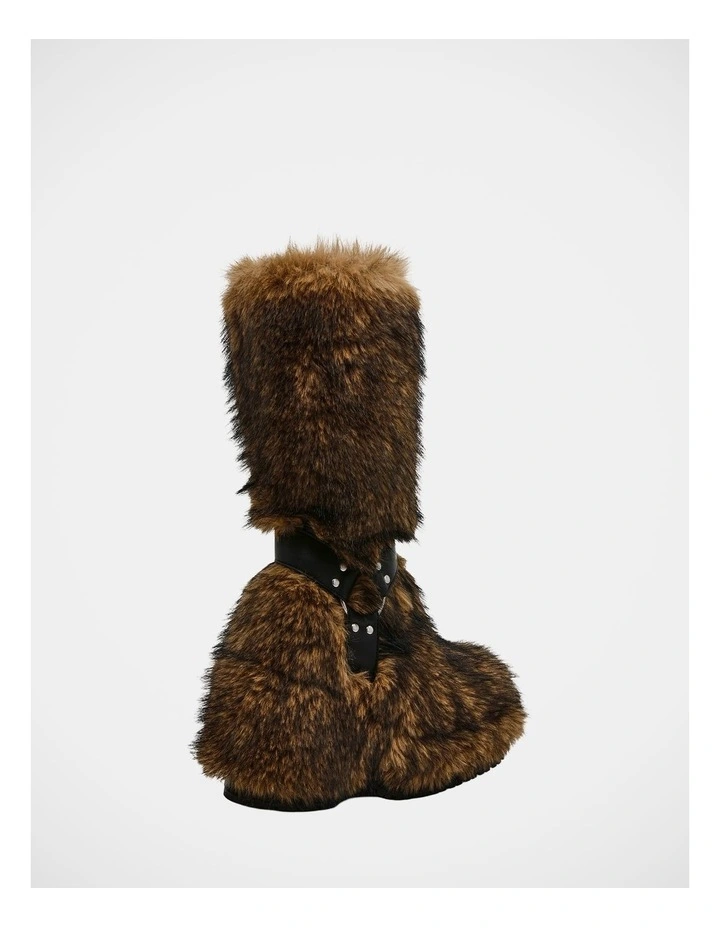 Defrost Boots in Tan image 5