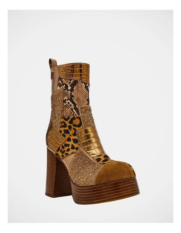 Monsta Boots in Gold image 2