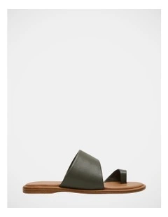 Zani Sandals in Olive