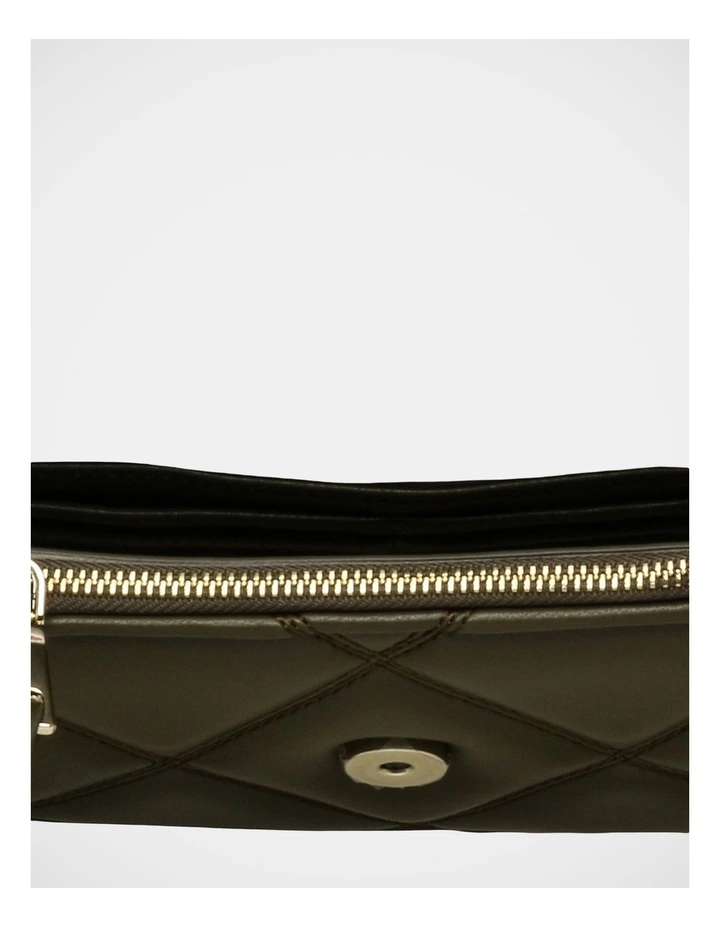 BEndue Crossbody Bag in Olive Gold image 5