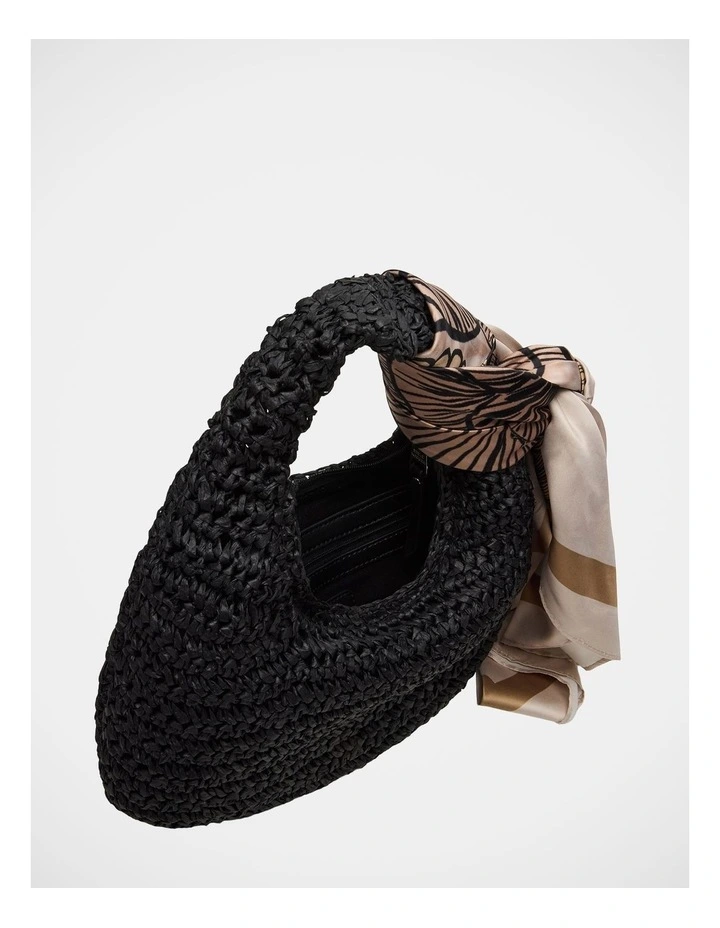 BDaenrys Shoulder Bag in Black image 4