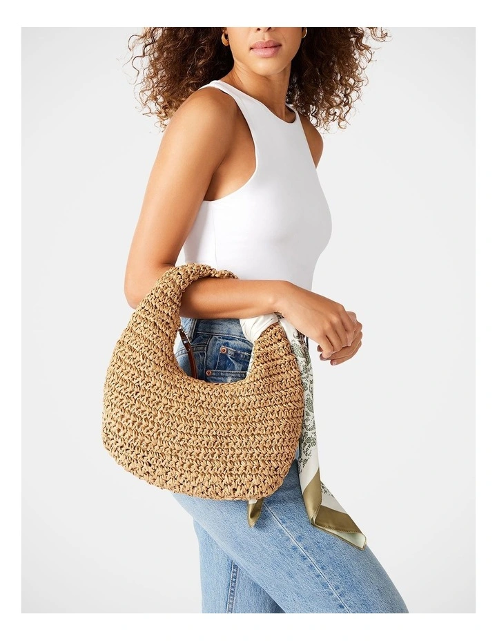 BDaenrys Shoulder Bag in Natural image 2