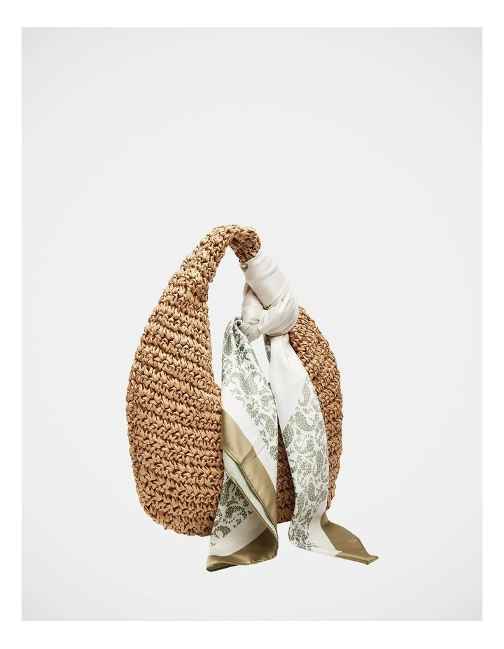 BDaenrys Shoulder Bag in Natural image 3