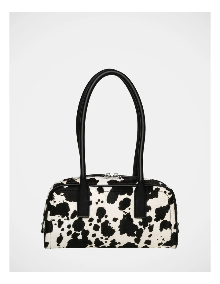 BAnise-P Shoulder Bag in Black White image 1