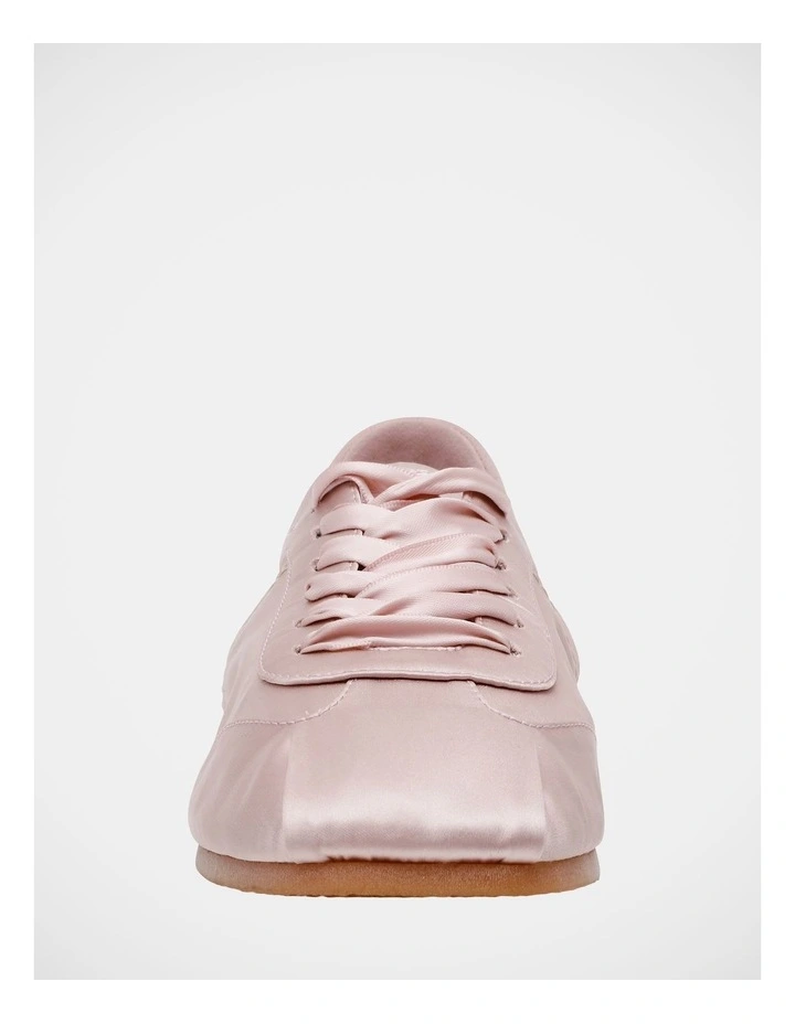 Artiste Sneakers in Baby Pink image 3