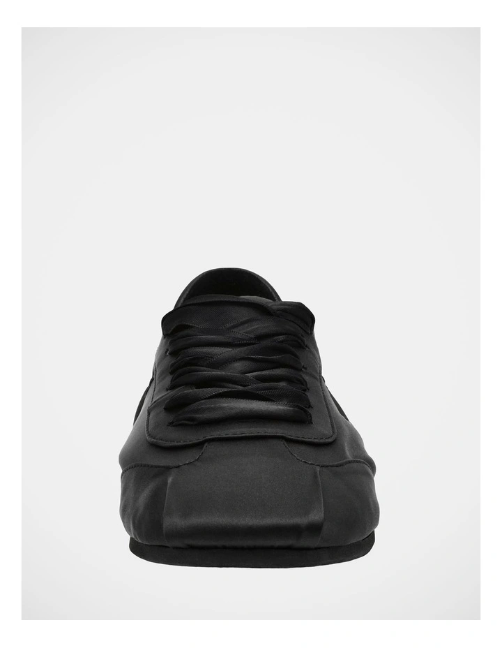 Artiste Sneakers in Black image 3