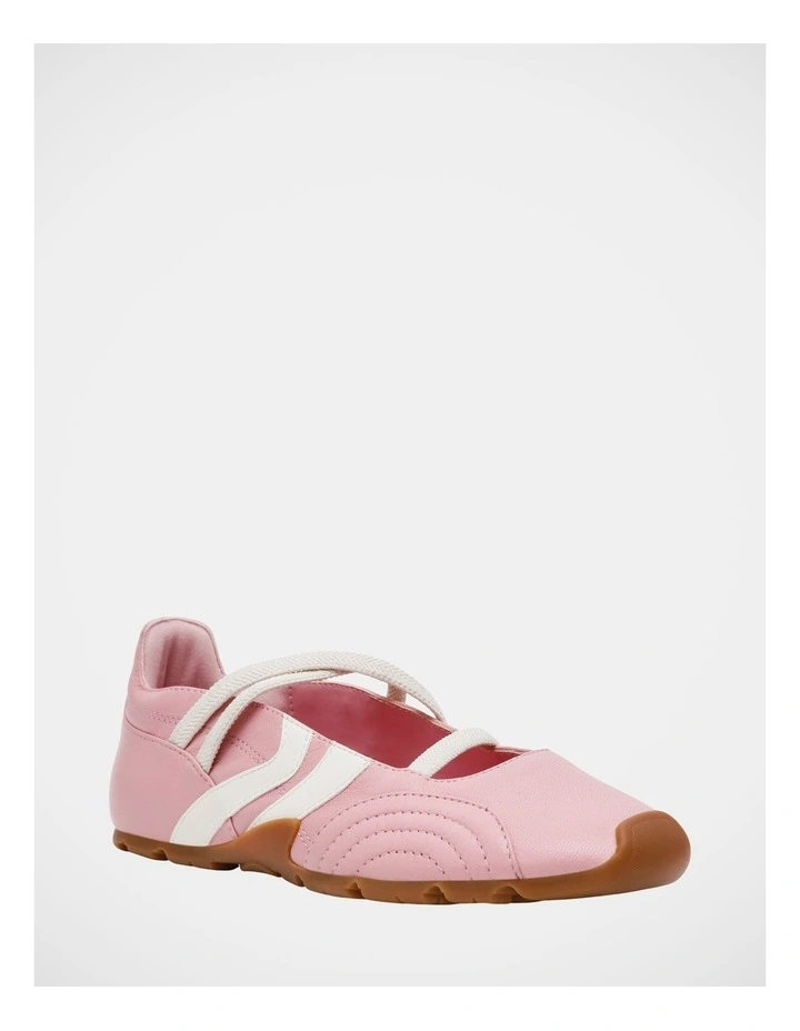 Joisie Sneakers in Pink Leather image 2