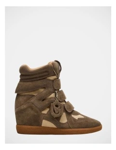 Mavis Sneakers in Taupe