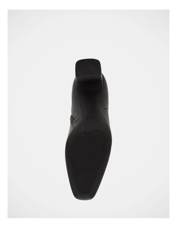 Wisee Boots in Black Paris image 7