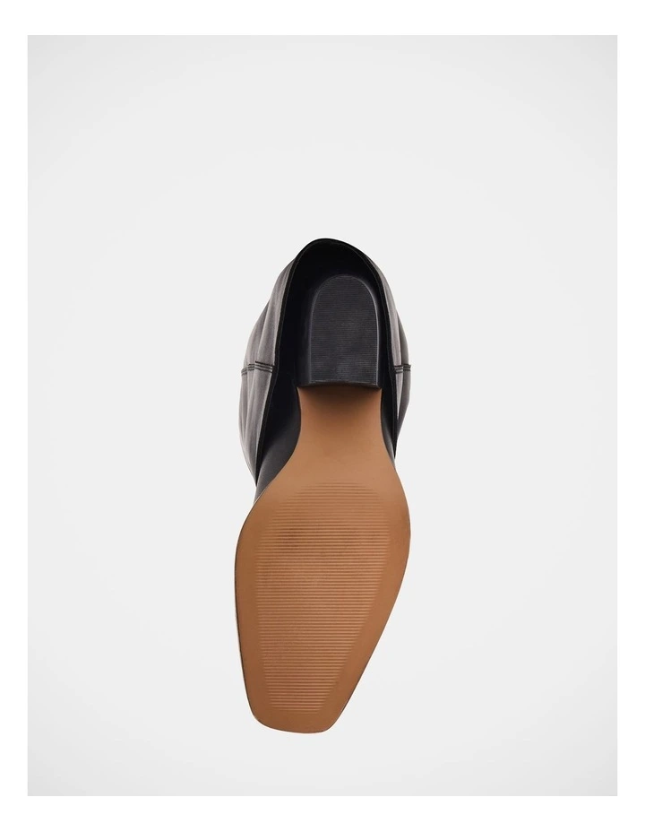 Winnick Boots in Black Leather image 7