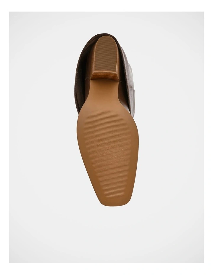 Winnick Boots in Olive Leather image 7