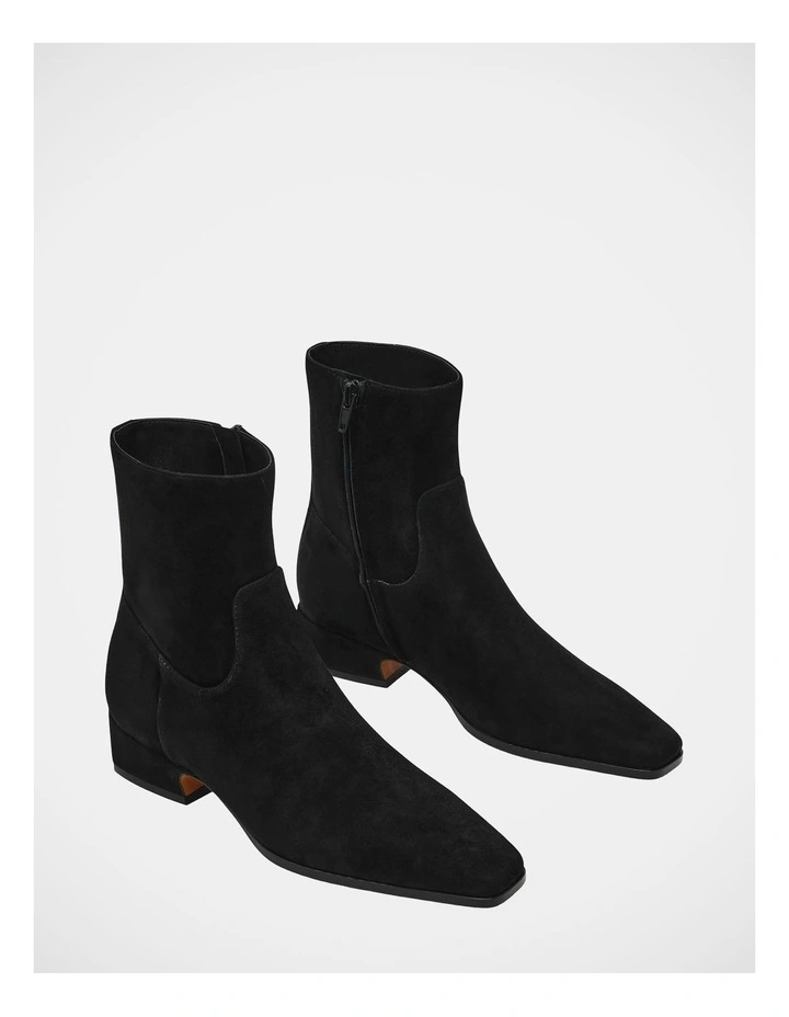 Dusty Boots in Black image 2