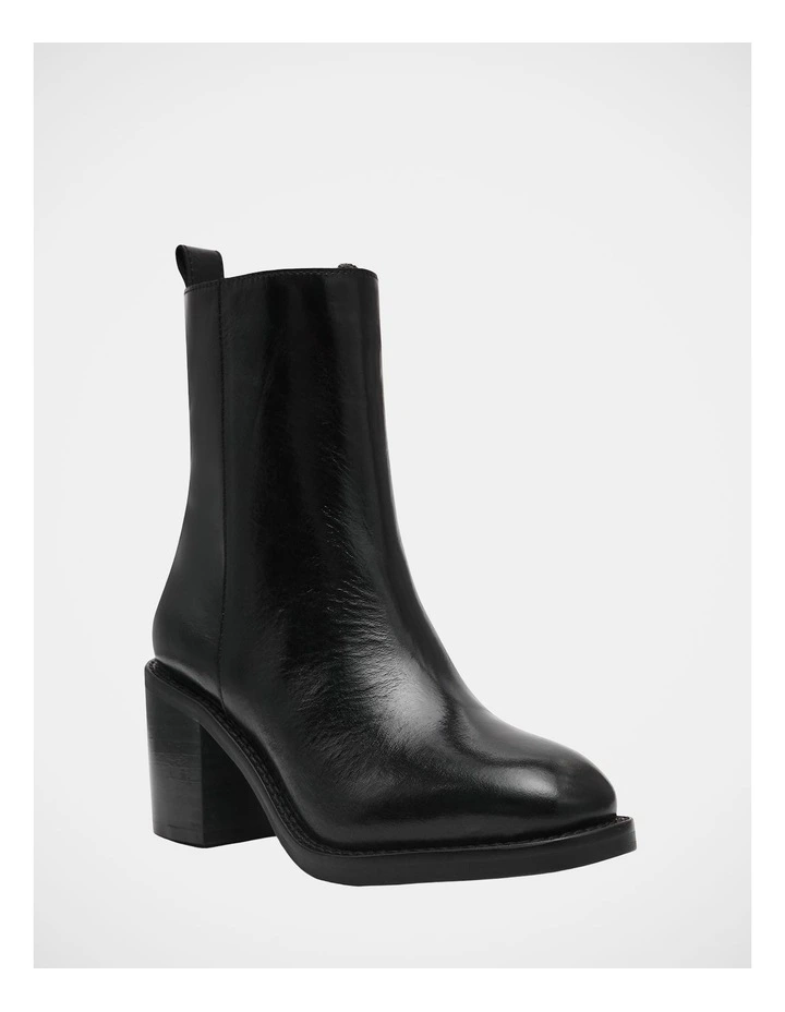 Slender Boots in Black image 2