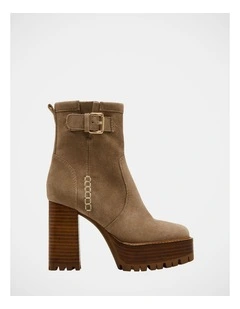 Summit Boots in Taupe