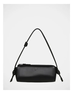 Btorres Shoulder Bag in Black