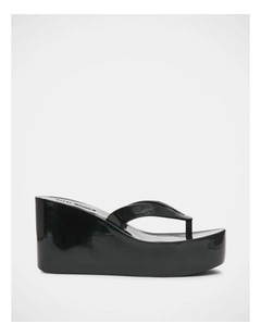 Jella Sandals in Black