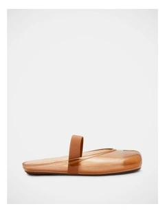 Cova Flats in Blush