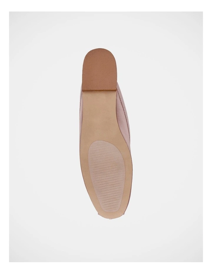 Cutesy Flats in Blush image 7