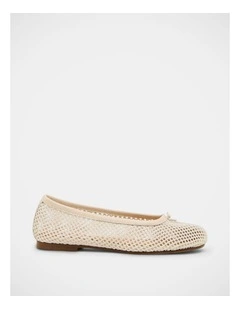 Calico-Mesh Flats in Bone