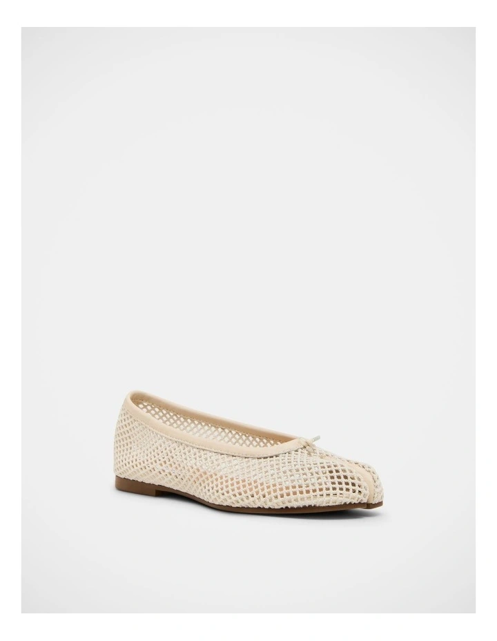 Calico-Mesh Flats in Bone image 2