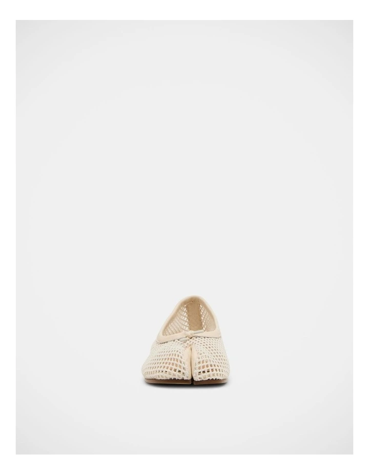 Calico-Mesh Flats in Bone image 3