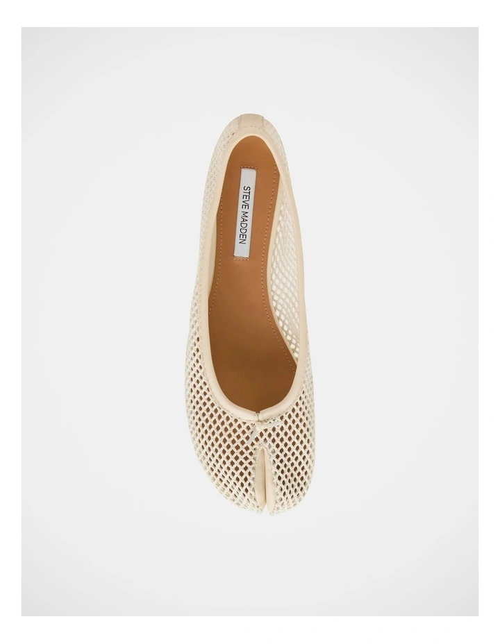 Calico-Mesh Flats in Bone image 4