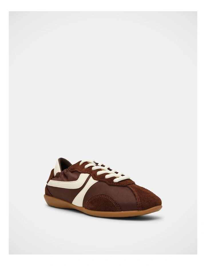 Khaia Sneakers in Brown Creme image 2
