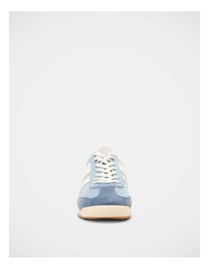 Jumper Sneakers in Light Blue image 3