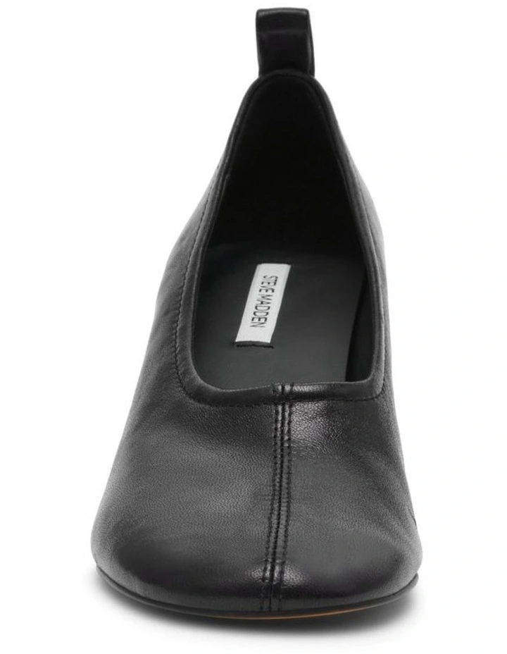 Monnet Black Leather image 3
