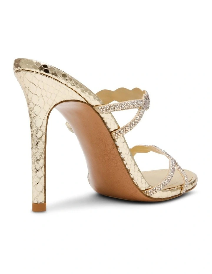 Taren Gold image 5