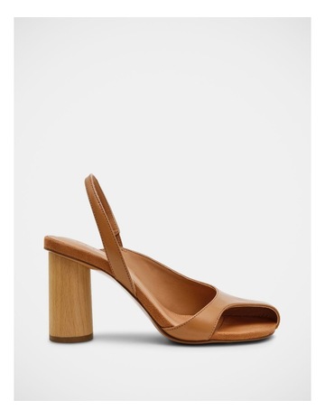 Tan colour