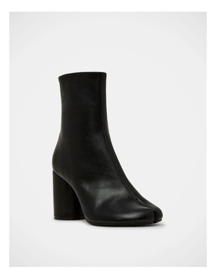 Caro Boots in Black image 2