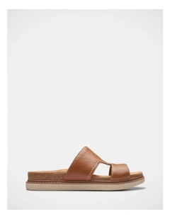 Arwell Walk Sandals in Tan