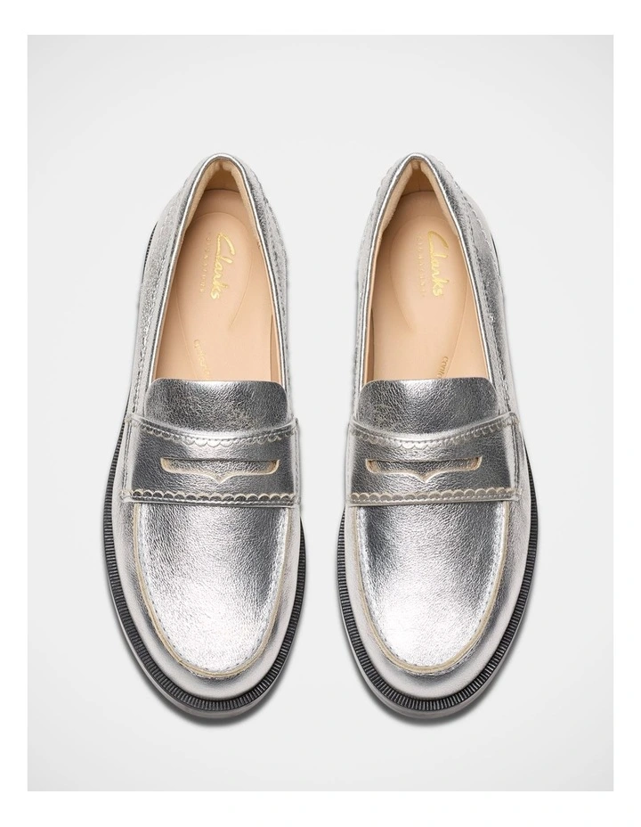 Straven Edge Shoes in Silver image 6