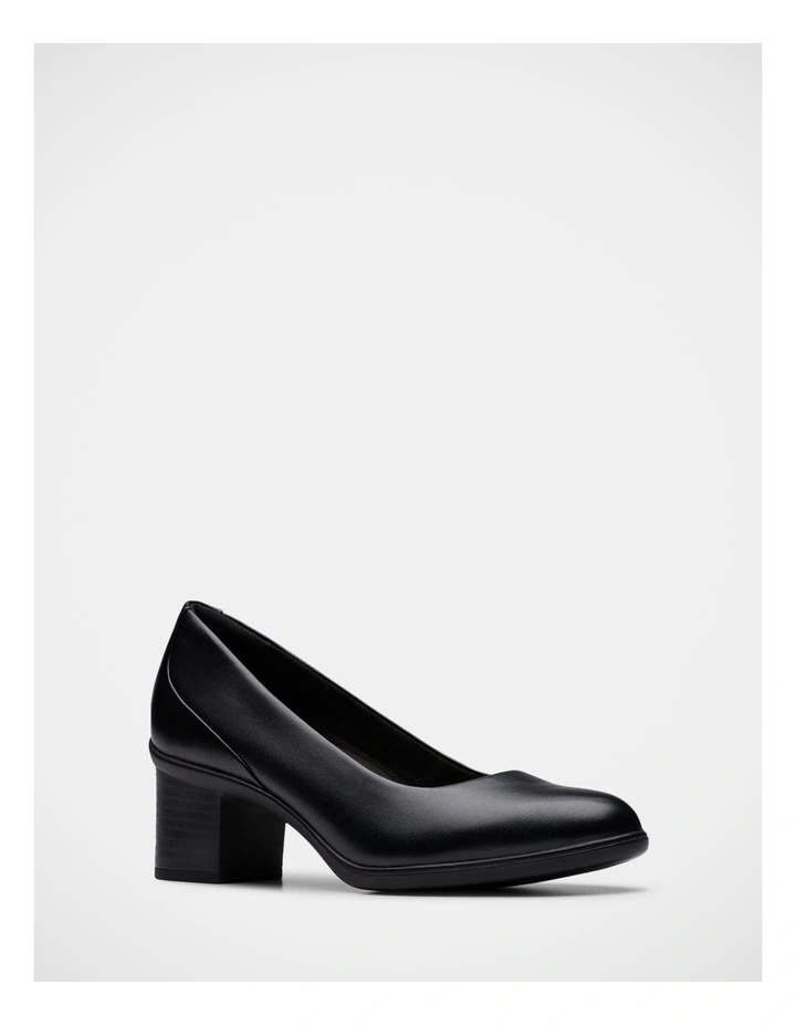 Shaya Poppy Shoes in Black image 2