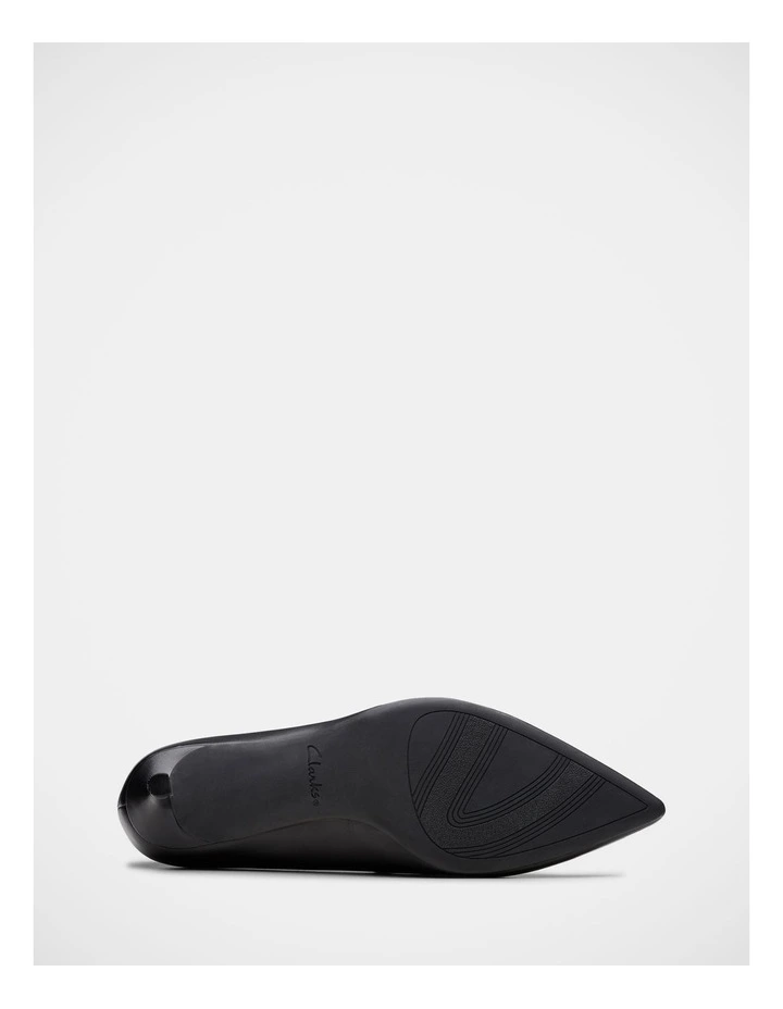 Zarey Court Shoes in Black image 4