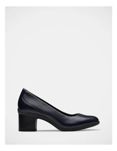 Shaya Poppy Shoes in Navy