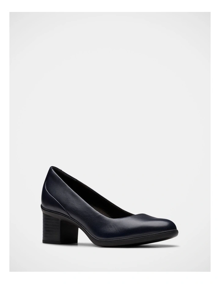 Shaya Poppy Shoes in Navy image 2