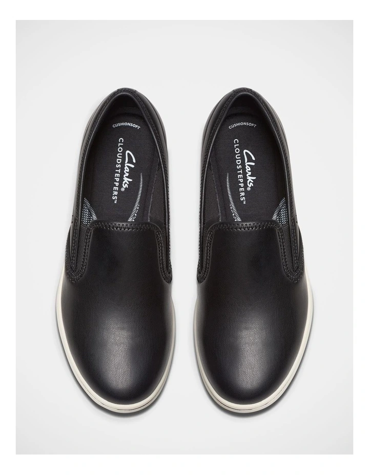 Brinkleyskyzoe Shoes in Black image 6