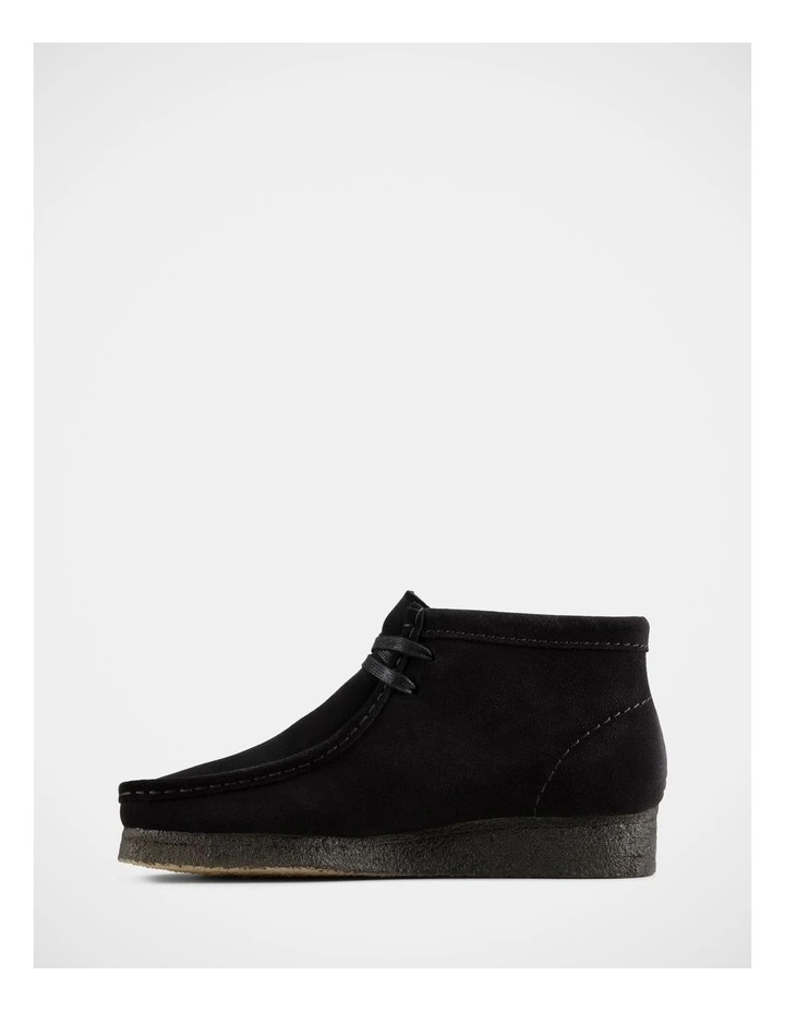 Wallabee Boot in Black image 4
