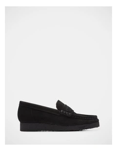 Wallabee Loafer in Black