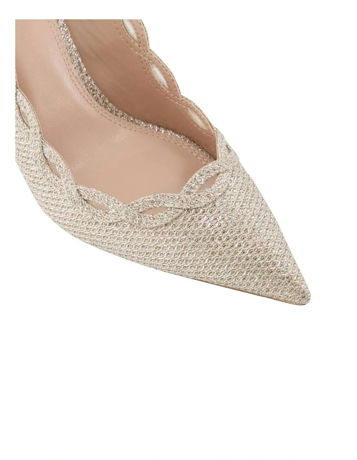 Dolly's Heels in Gold image 3