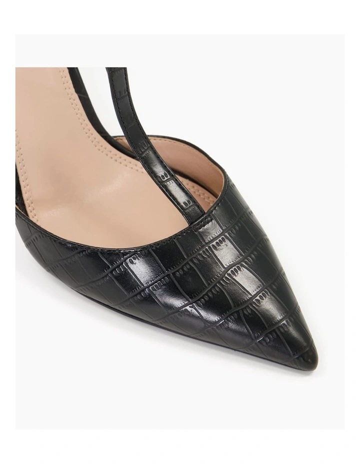 Casta Court Shoe in Black image 3