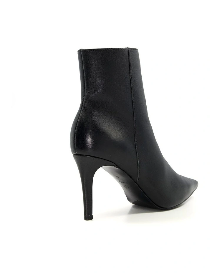 Oliyah Boots in Black image 4