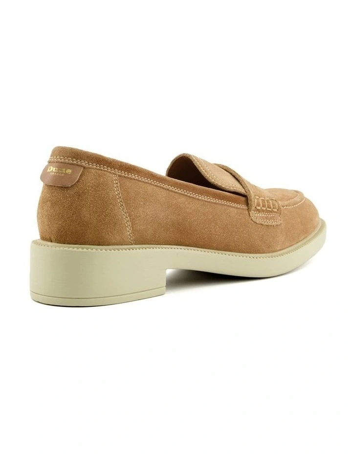 Gazelle Loafer in Camel image 5