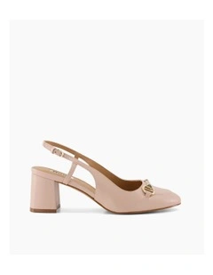 Cassie Pump in Natural
