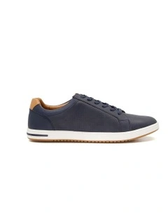 Tezzy Sneaker in Navy