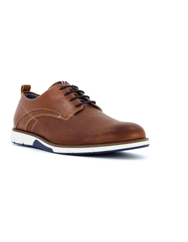 Balad Lace-Up Shoes in Tan image 2