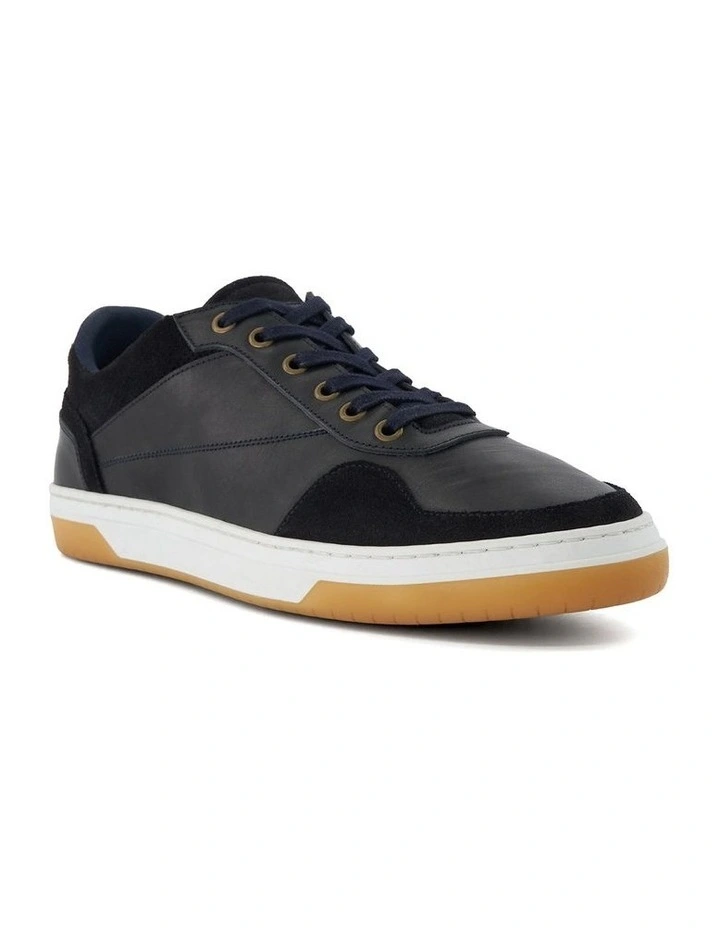 Thorin Sneaker in Navy image 2
