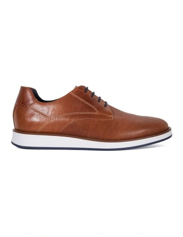 Beko Lace-up Shoes in Tan